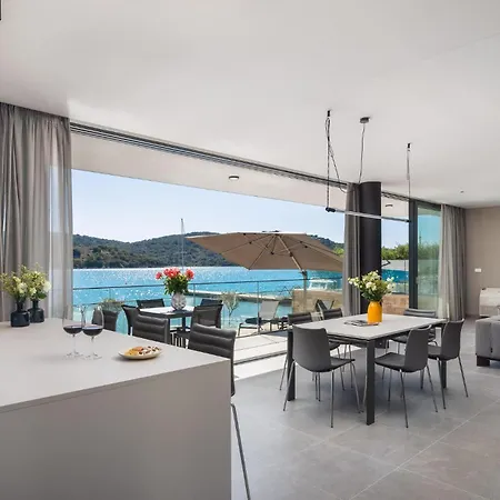 Stunning Home In Tisno Holiday home