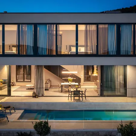 Stunning Home In Tisno * Tisno