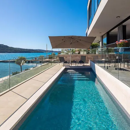 Stunning Home In Tisno Holiday home *