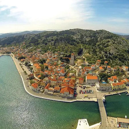 Stunning Home In Tisno Tisno
